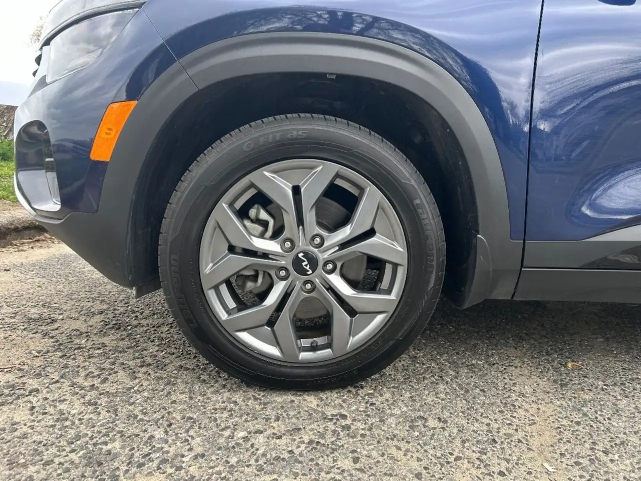 Kia Seltos снимка Kia Seltos