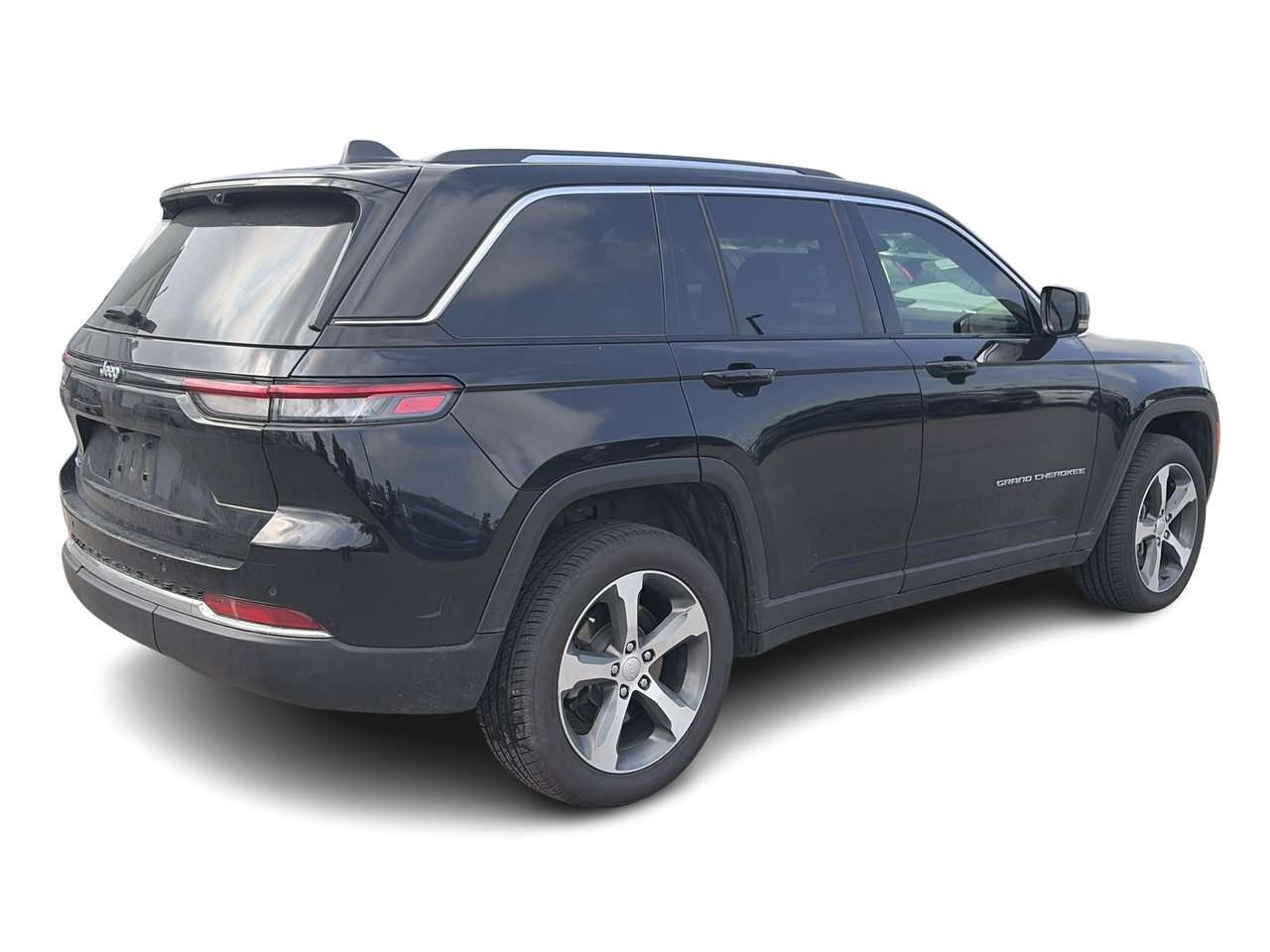 used 2022 Jeep Grand Cherokee car, priced at $32,999