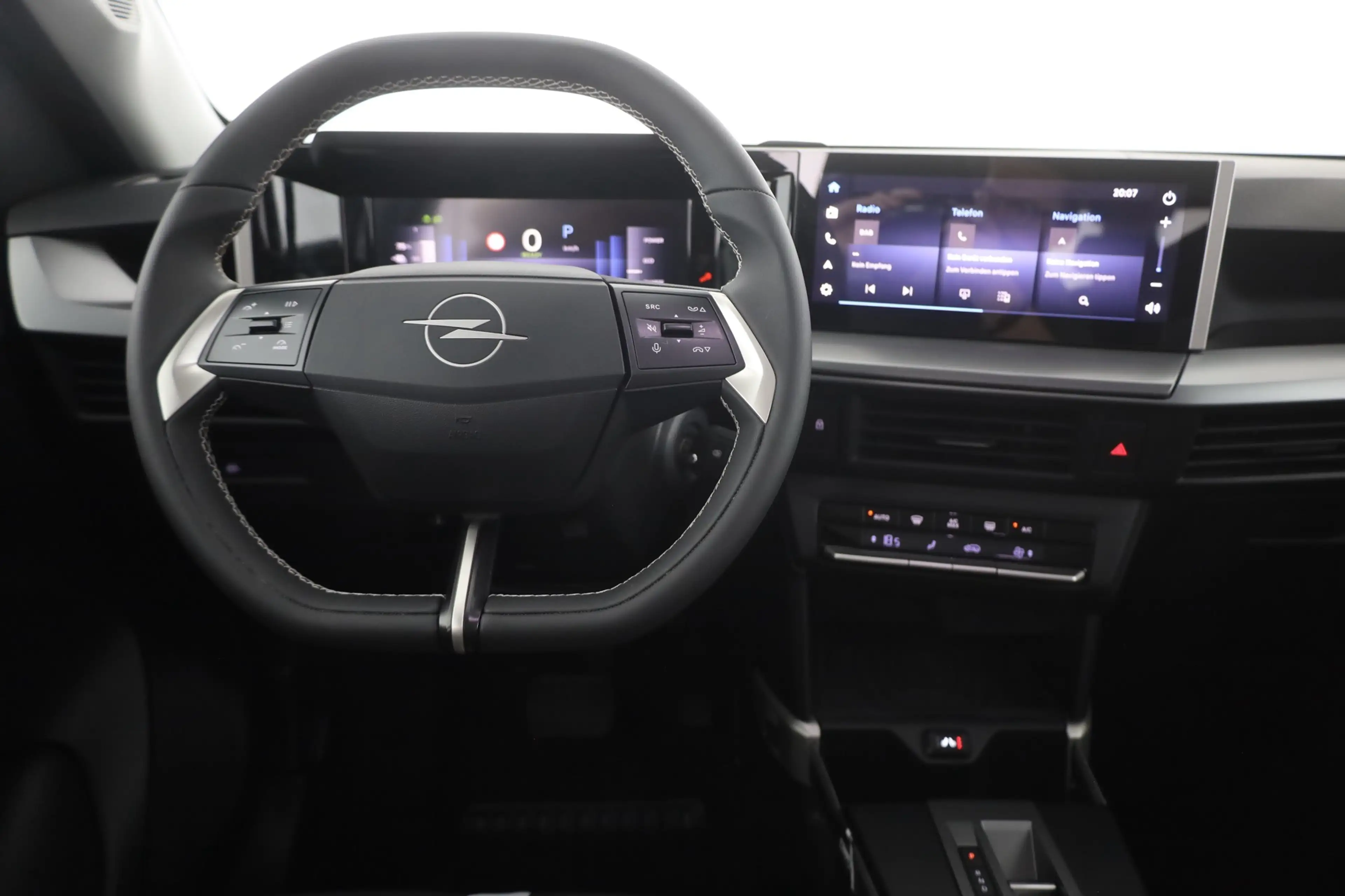 Opel Frontera GS Electric 80kWh Aut. LED Navi Kamera — photo 10