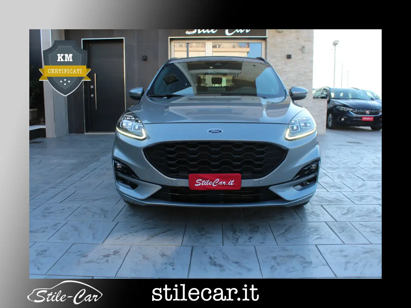 Ford Kuga Kuga 1.5 ecoblue ST-Line X 2wd 120cv auto Argento - 1