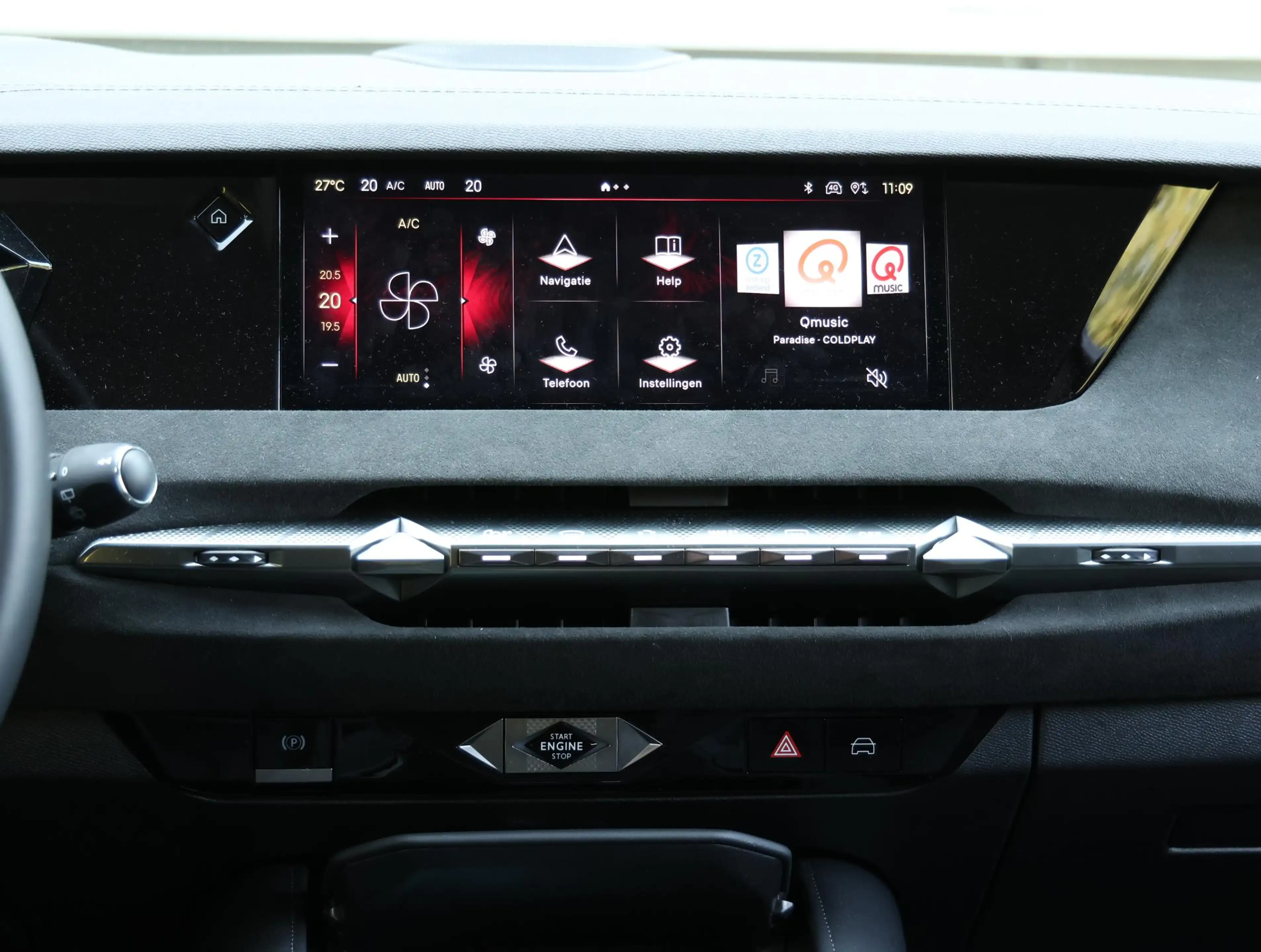 DS Automobiles N°4 E-Tense Etoile Absolute Comfort Tech Pack 58.3 kWh — photo 15