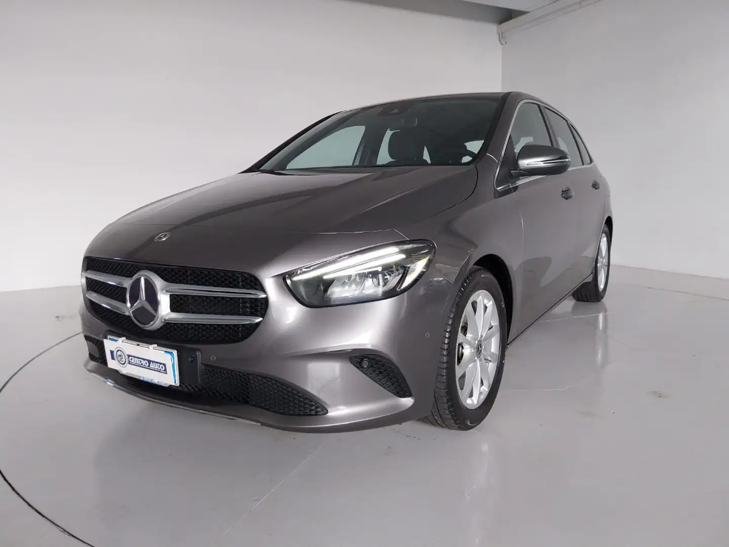 Mercedes-Benz B 180 d Automatic Sport PELLE LED TELEC Grau - 2