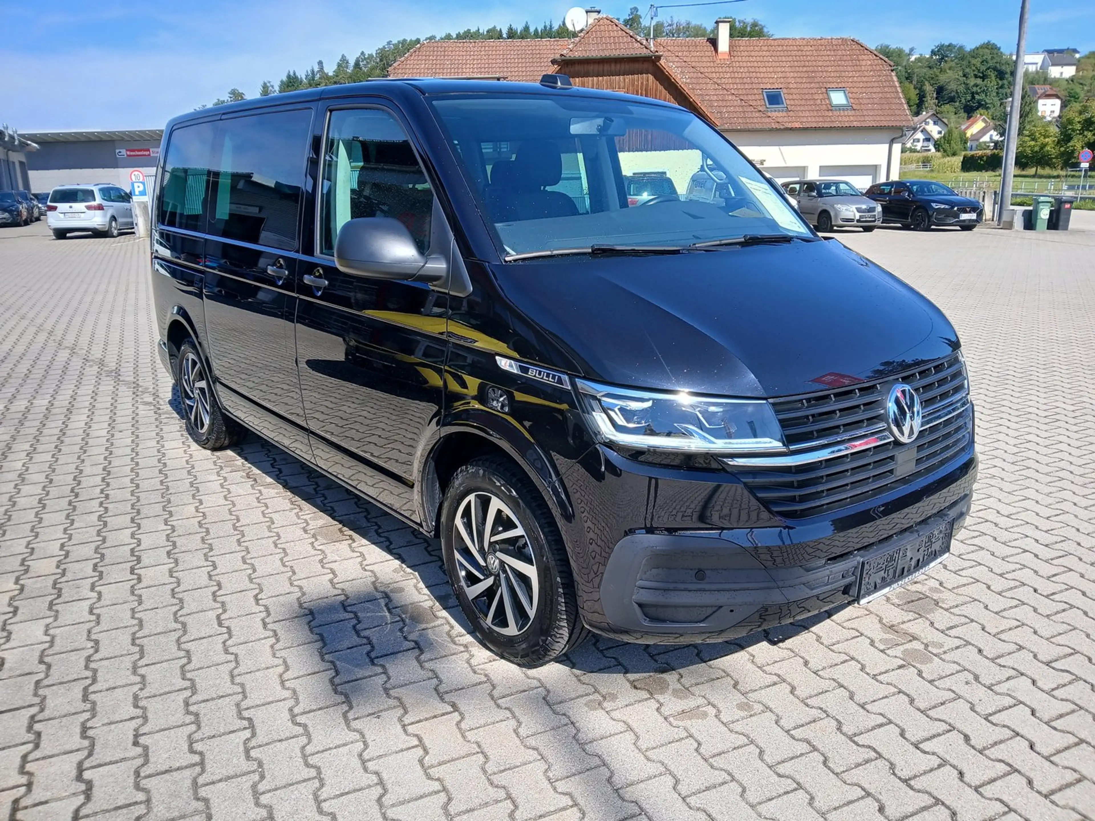 Volkswagen T6.1 Multivan VW T6.1 Multivan Trendline TDI — photo 3