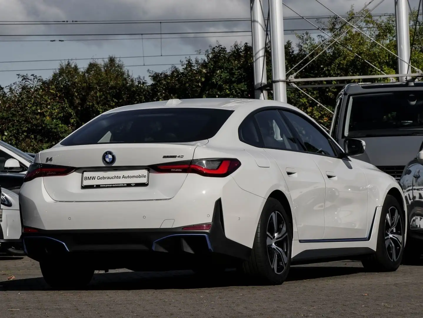 BMW i4 eDrive40 RFK NAVI Standh. LED PDC V+H DAB LM Wit - 2