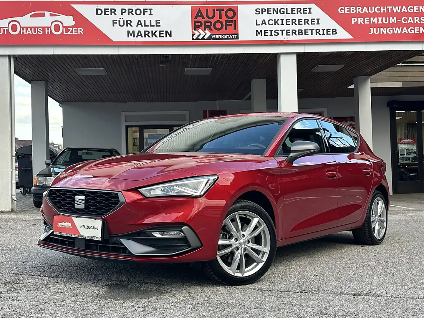 SEAT Leon 1.4 e-HYBRID FR *Kessy, RF-Kamera, Navi* Rot - 1