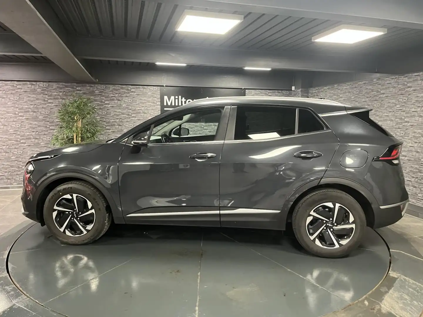 Kia Sportage Sportage 1.6 T-GDi MHEV - 150 - IBVM6 - Motion Gris - 2