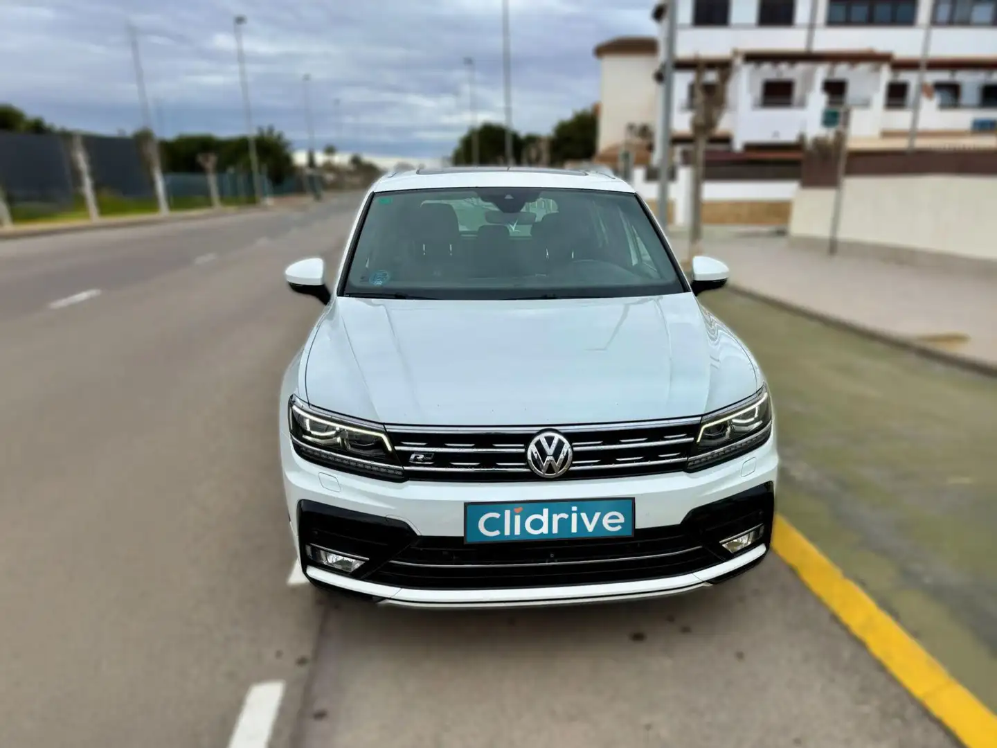 Volkswagen Tiguan 2.0TDI Sport 4Motion DSG 140kW Blanco - 2