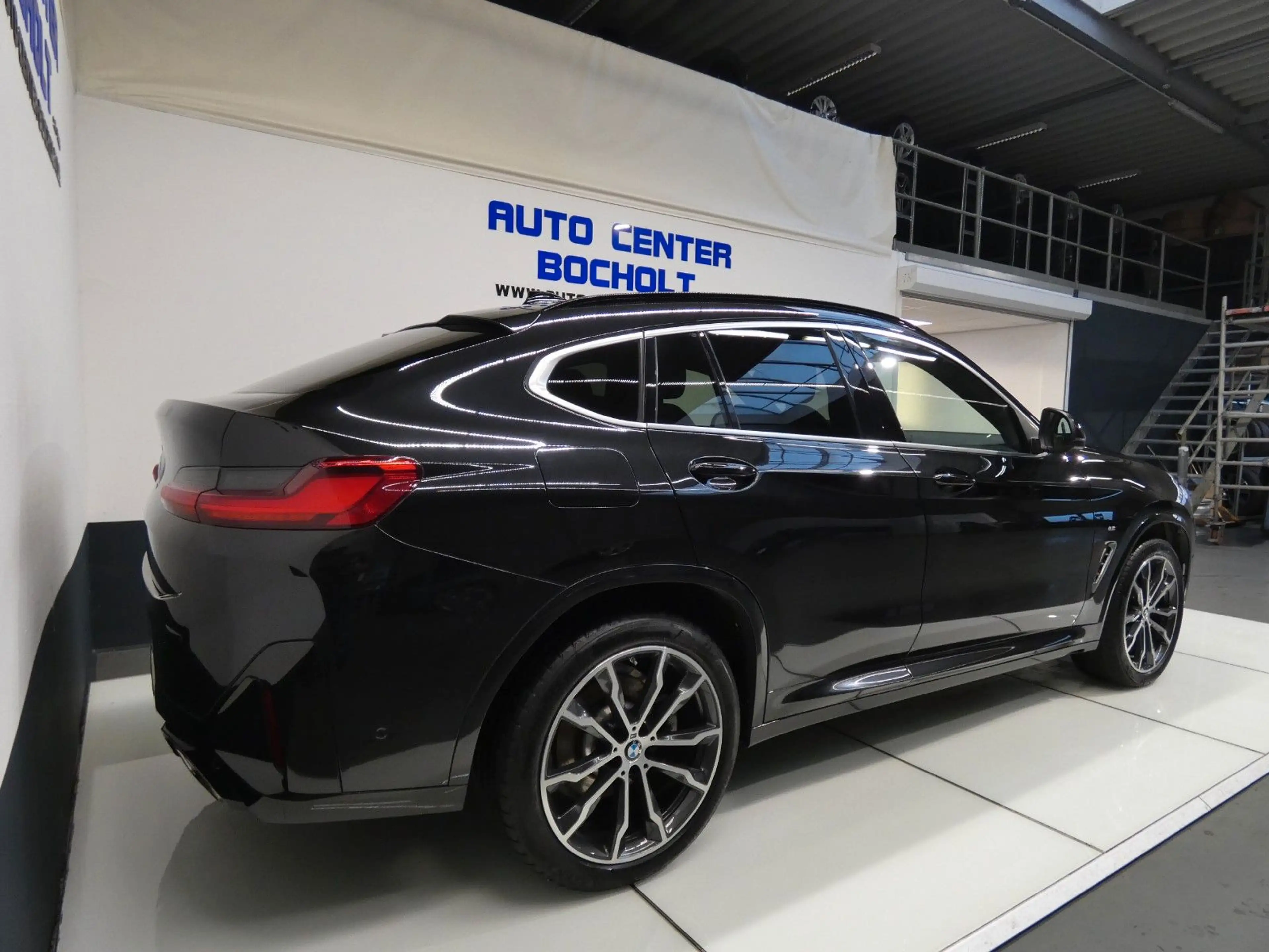 BMW X4 xDrive 30 d M Sport*Laserlicht*Standheizung — photo 11