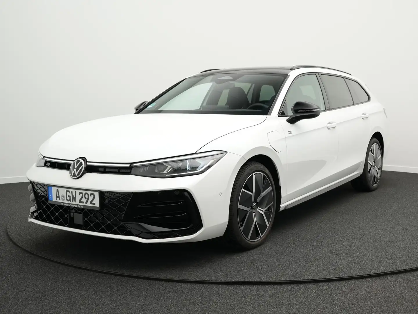 Volkswagen Passat Variant R-Line 1.5TSI eHybrid PANO*AHK*19 Weiß - 2