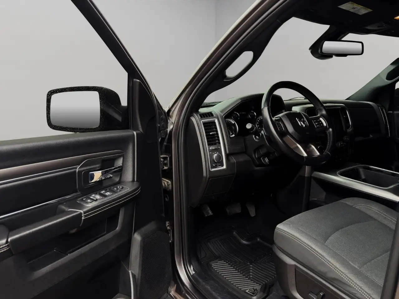 RAM 1500 photo RAM 1500