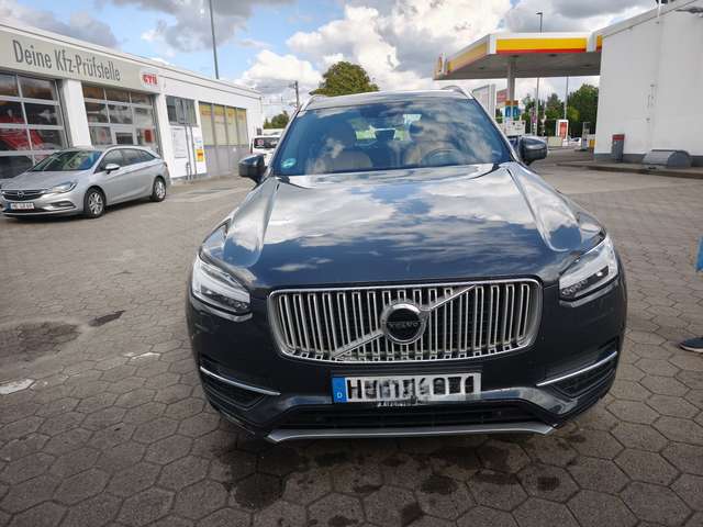 Imagine Volvo XC90 D5 AWD Geartronic Momentum