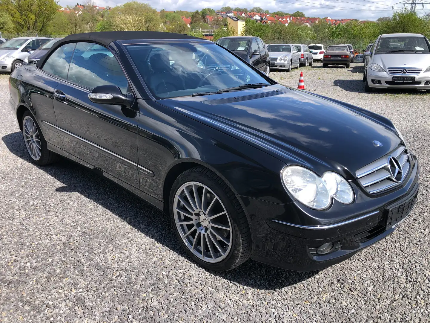 Mercedes-Benz CLK 200 KOMPRESSOR Cabrio Automatik Elegance*NAVI*2.Hand* Noir - 2