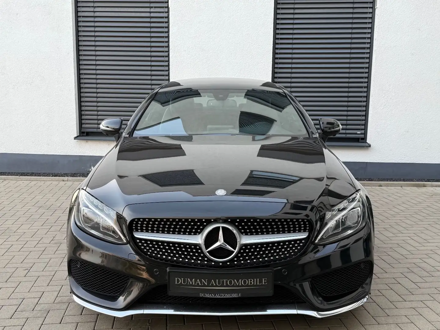 Mercedes-Benz C 200 Coupe **AMG-PAKET PANO 360° 19 ZOLL** Noir - 2