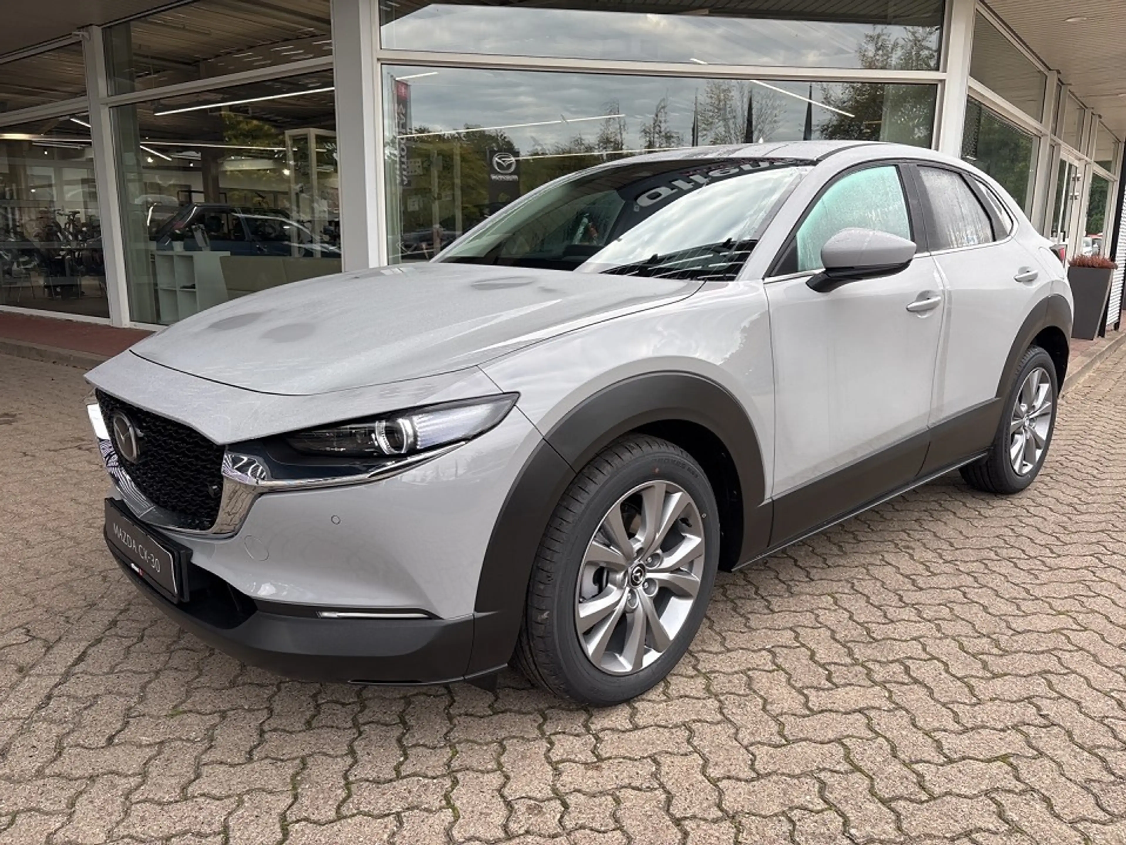 Mazda CX-30 2.5i Centre-Line Design Paket; LED — photo 2