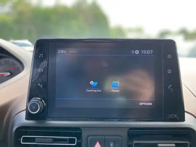 Peugeot Rifter view 14