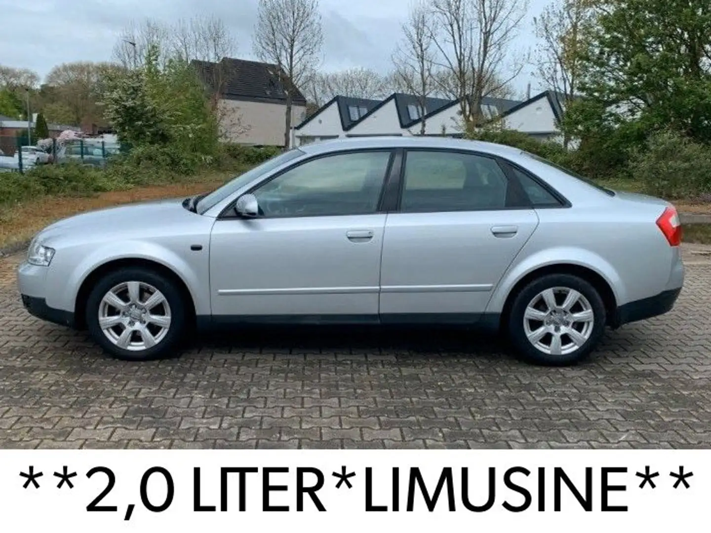 Audi A4 Limusine. 2.0*KLIMATRONIC*ALU*MONITOR*ELFH* Silber - 1