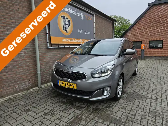 Kia Carens 1.7 CRDi Business DynamicLine 7P