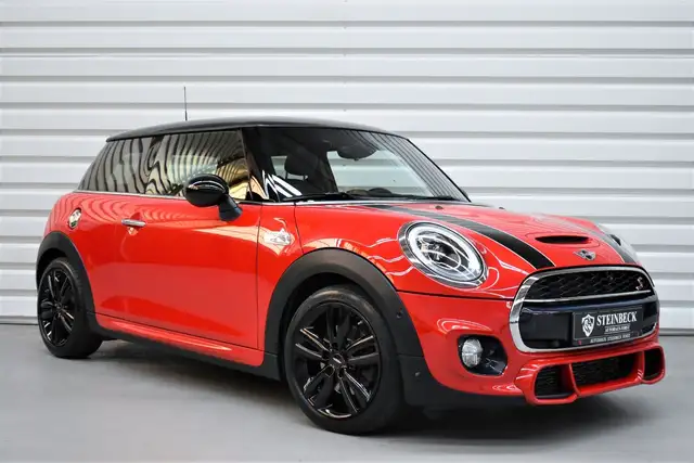 MINI Cooper S Automatik+H&K+Kamera+PanoDach+SHZ
