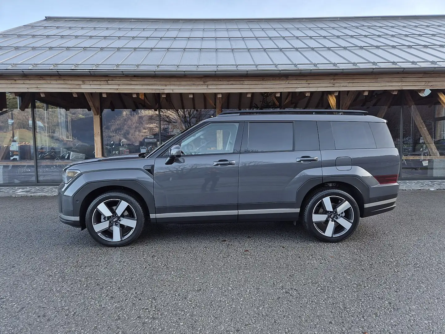 Hyundai SANTA FE Santa Fe 1,6 T-GDI Plug-In 4WD Prestige Line Aut. Grau - 2