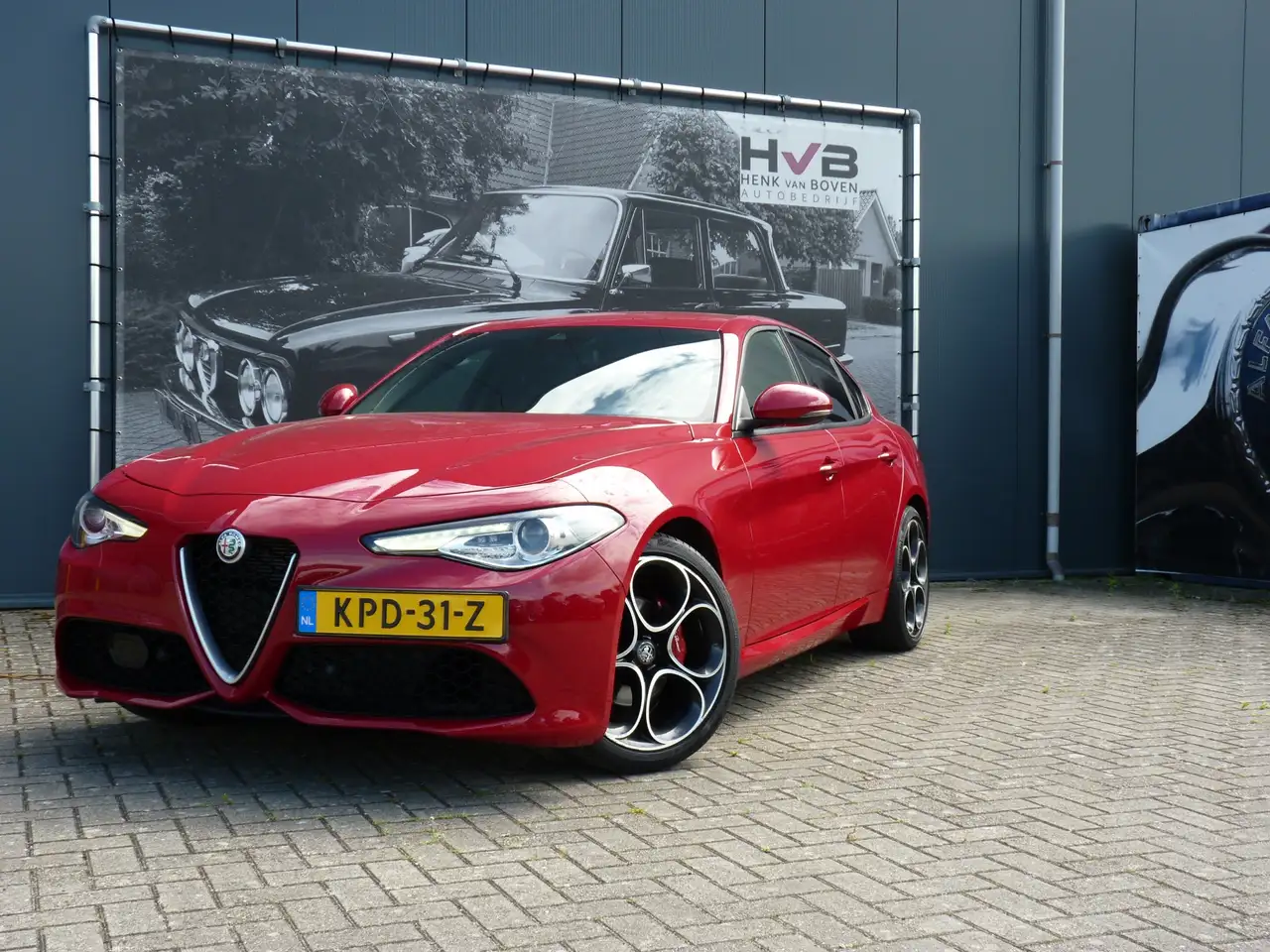 Alfa Romeo Giulia 2023 — фото 21