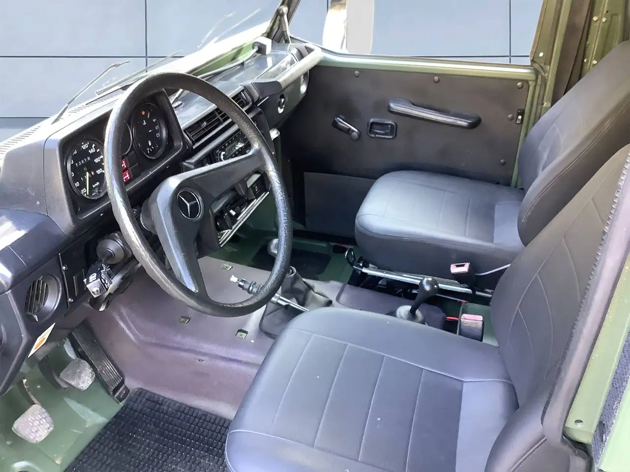 Mercedes-Benz 250 GD, foto 4