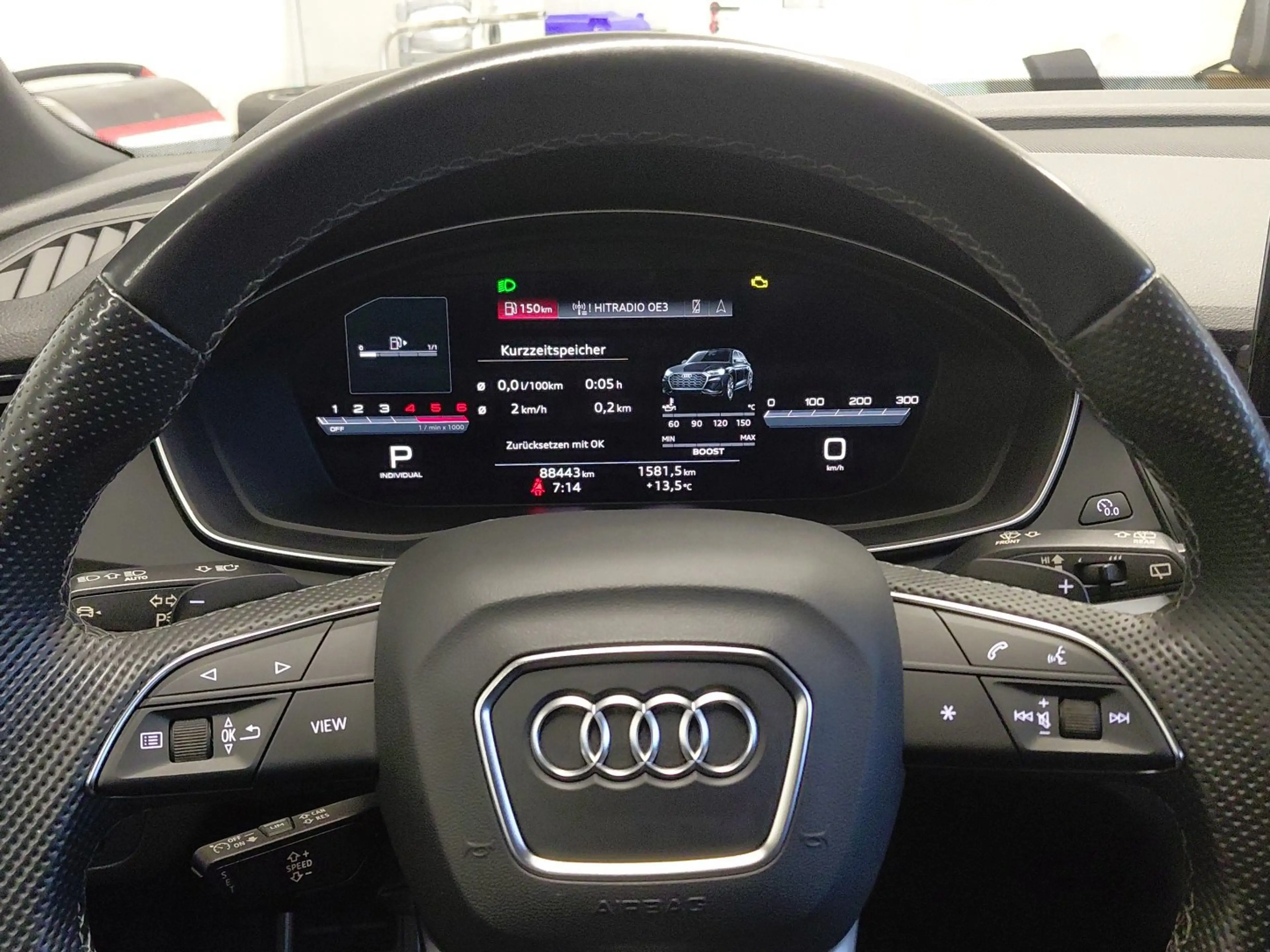 Audi SQ5 TDI quattro — photo 9