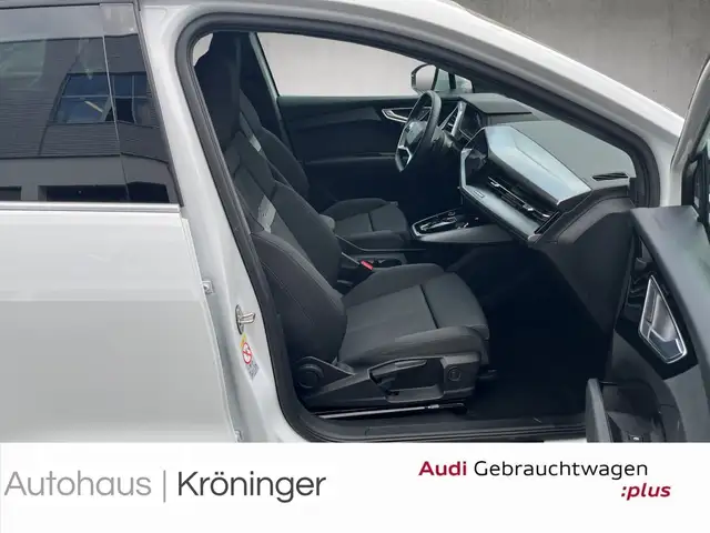 Audi Q4 E-Tron view 9