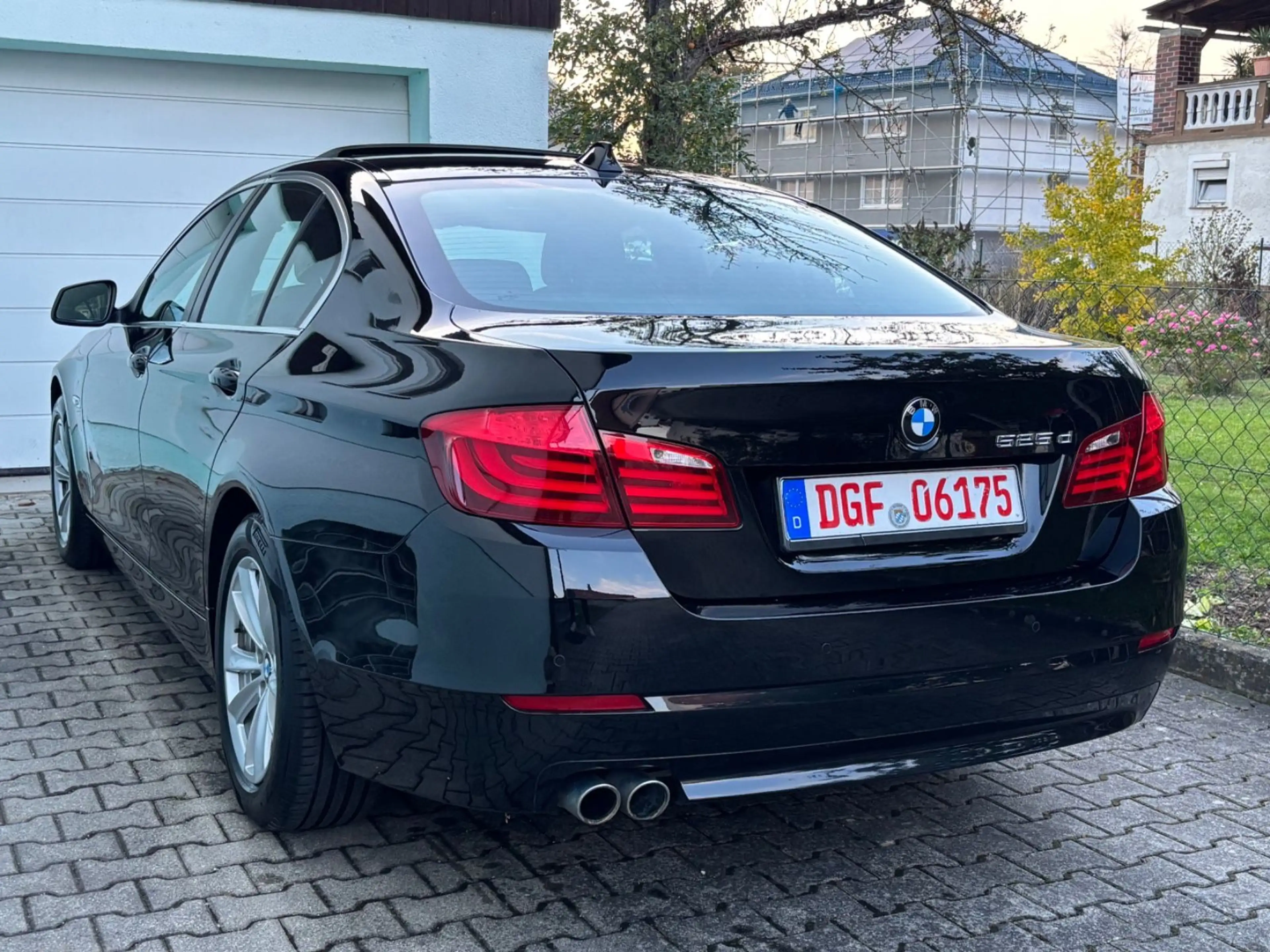 BMW 525 d 1.Hand Automatik+8-GANG*Schiebedach*Na — photo 8