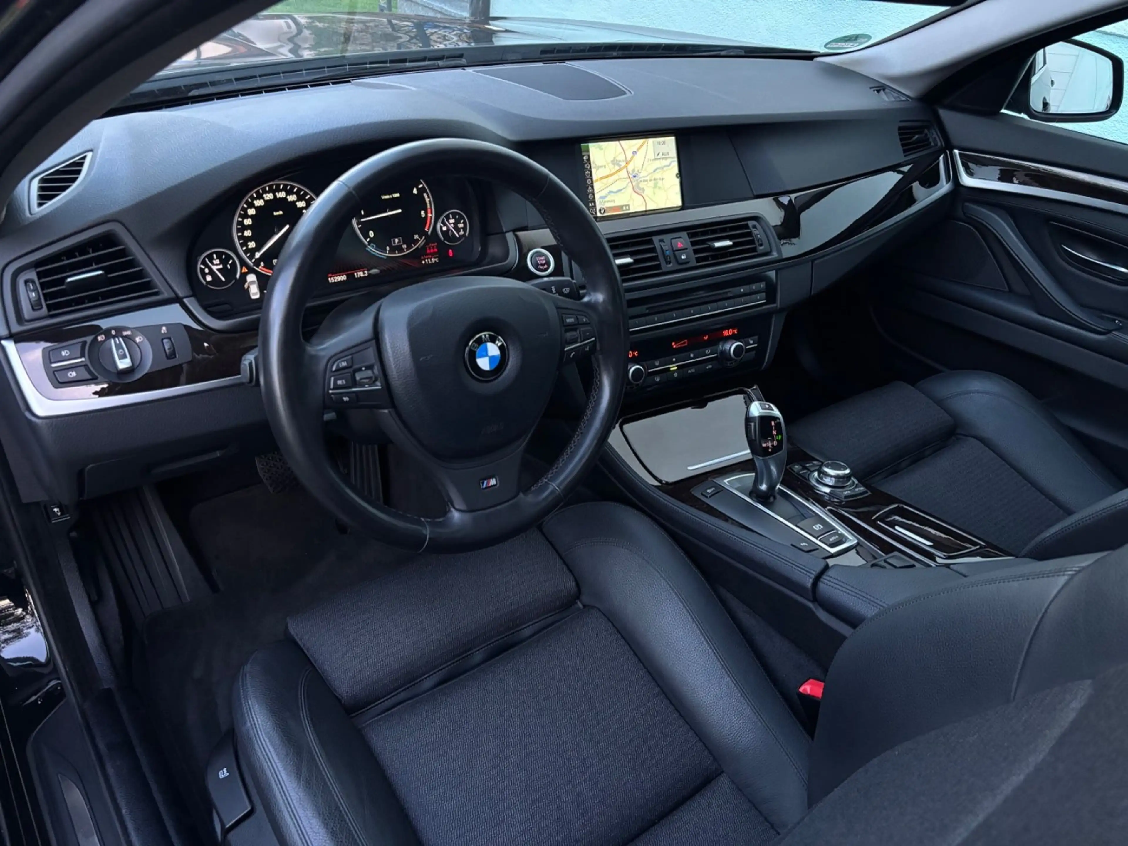 BMW 525 d 1.Hand Automatik+8-GANG*Schiebedach*Na — photo 14