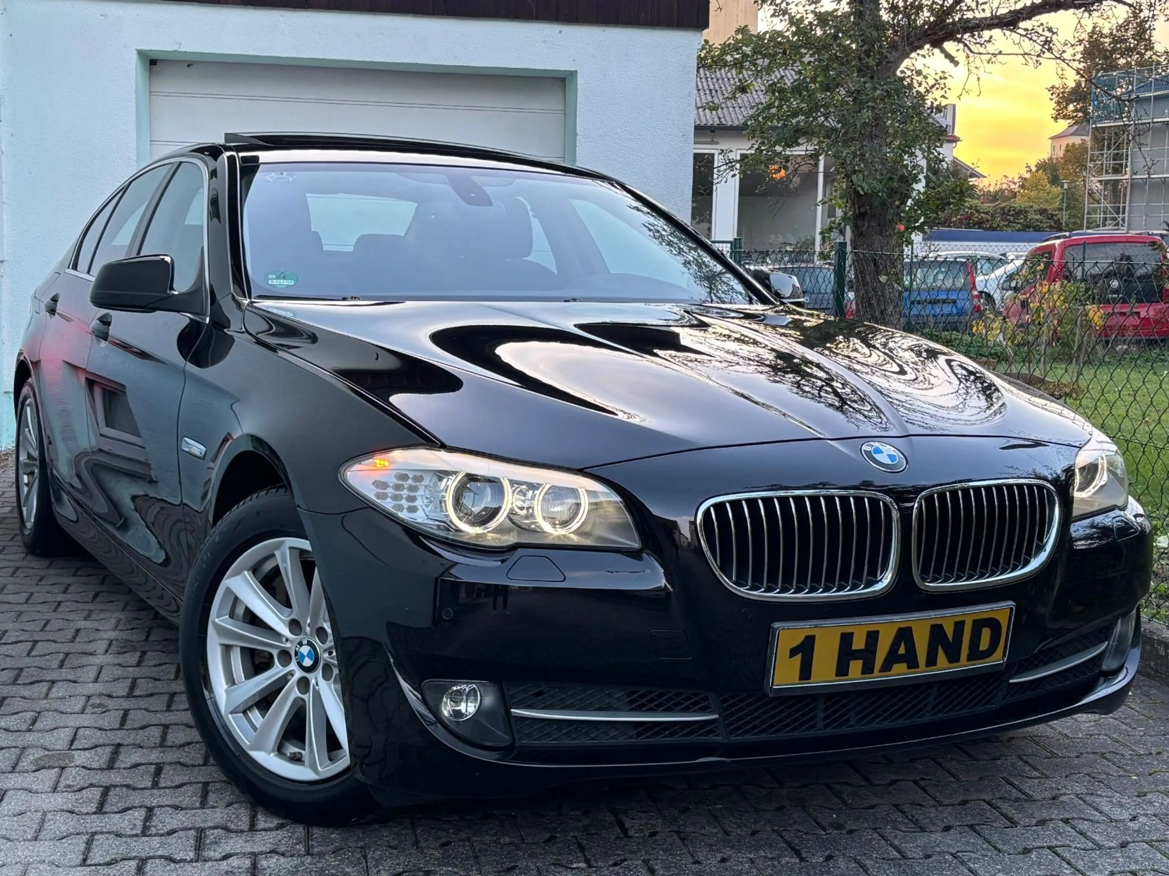 BMW 525 d 1.Hand Automatik+8-GANG*Schiebedach*Na