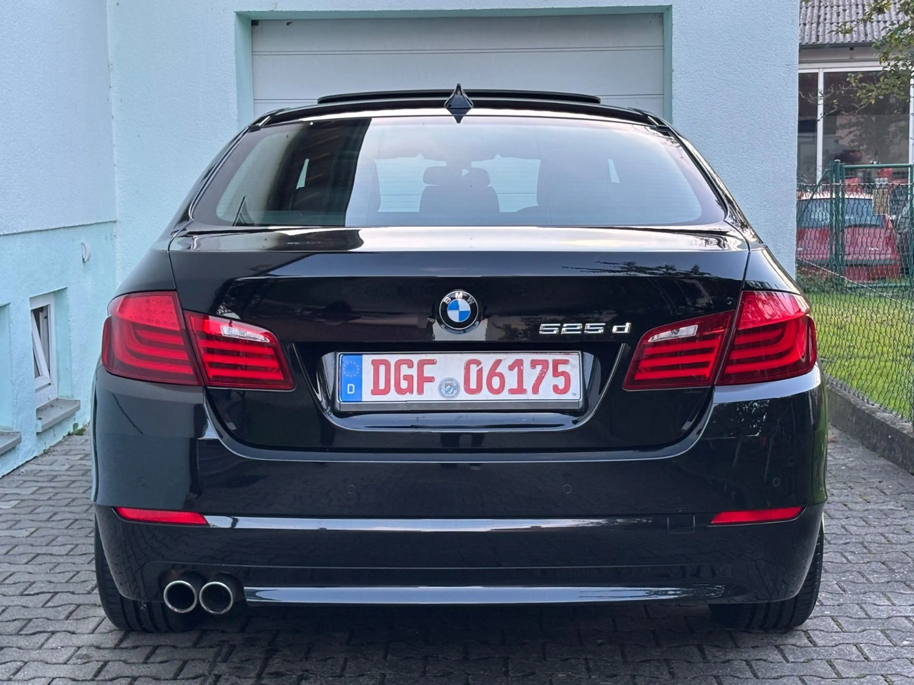 BMW 525 d 1.Hand Automatik+8-GANG*Schiebedach*Na — photo 12