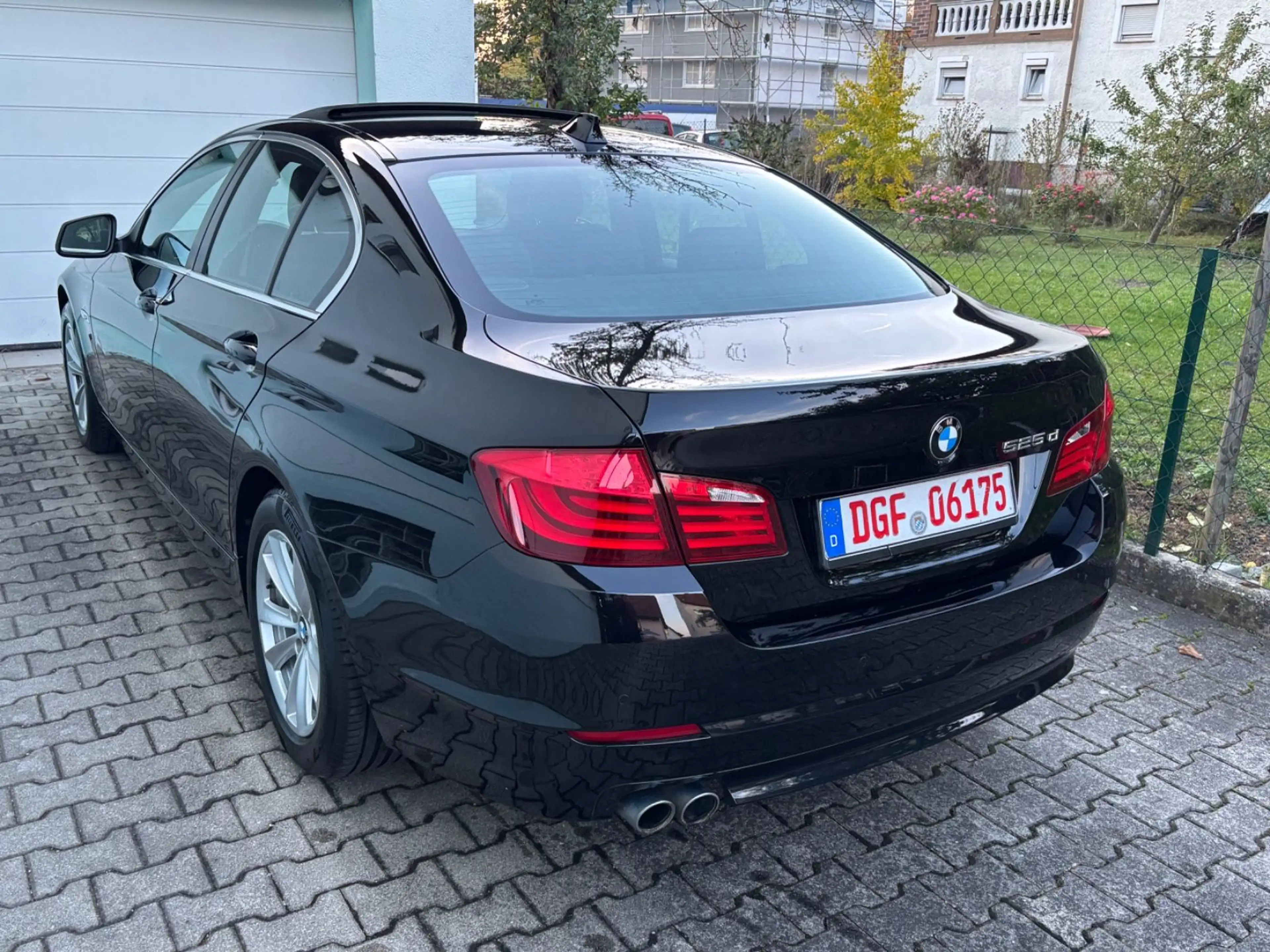 BMW 525 d 1.Hand Automatik+8-GANG*Schiebedach*Na — photo 7