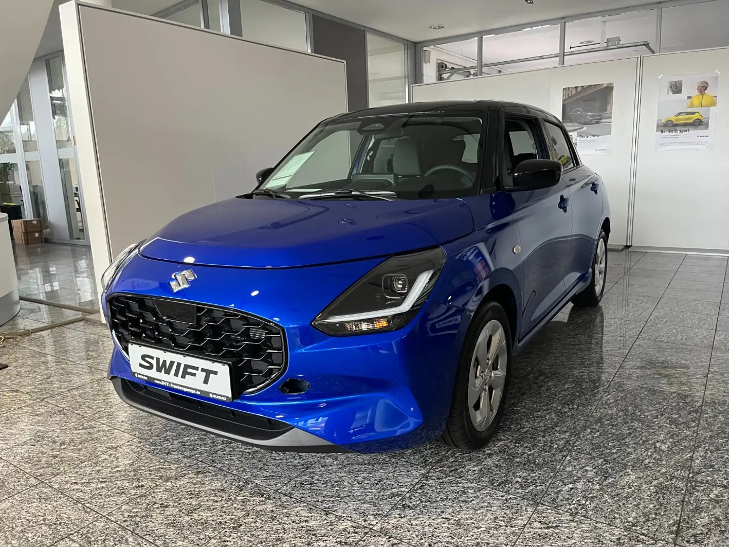 Suzuki Swift 1.2 Comfort Mild-Hybrid Dualjet LED, Kamera Bleu - 1
