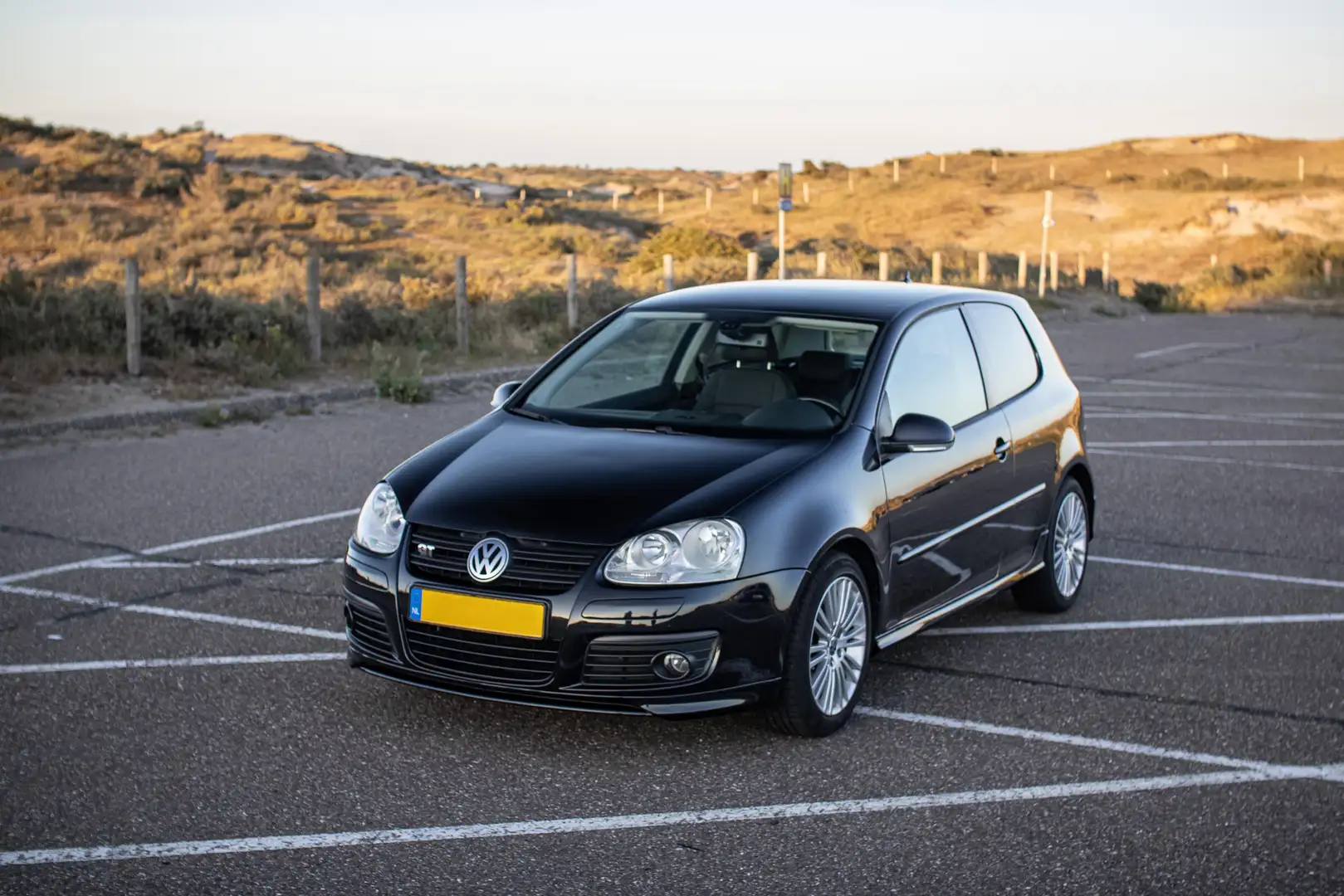 Volkswagen Golf 1.4 TSI GT Business | Nieuwe APK | Nieuwe ketting! - 2
