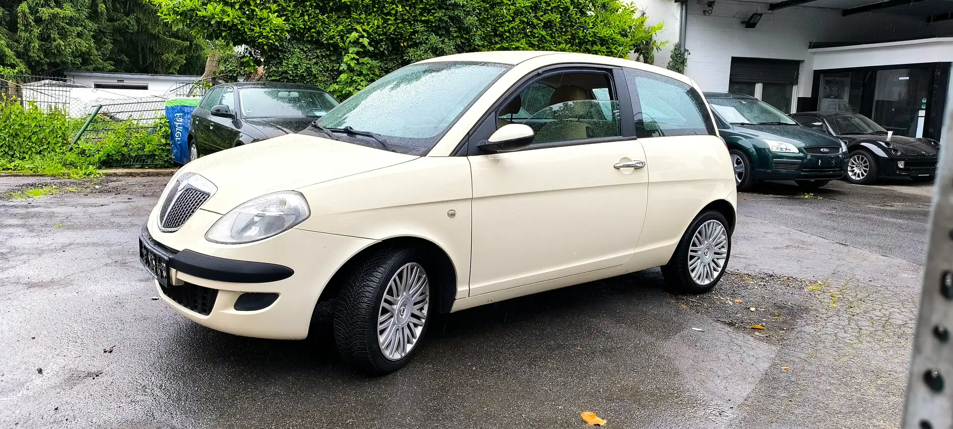 Lancia Ypsilon 1.2 8V Argento Beige - 2