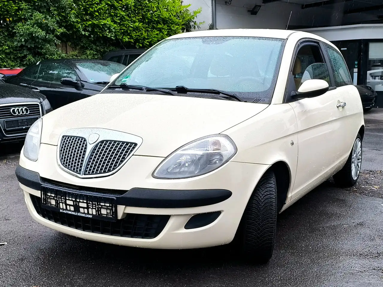 Lancia Ypsilon