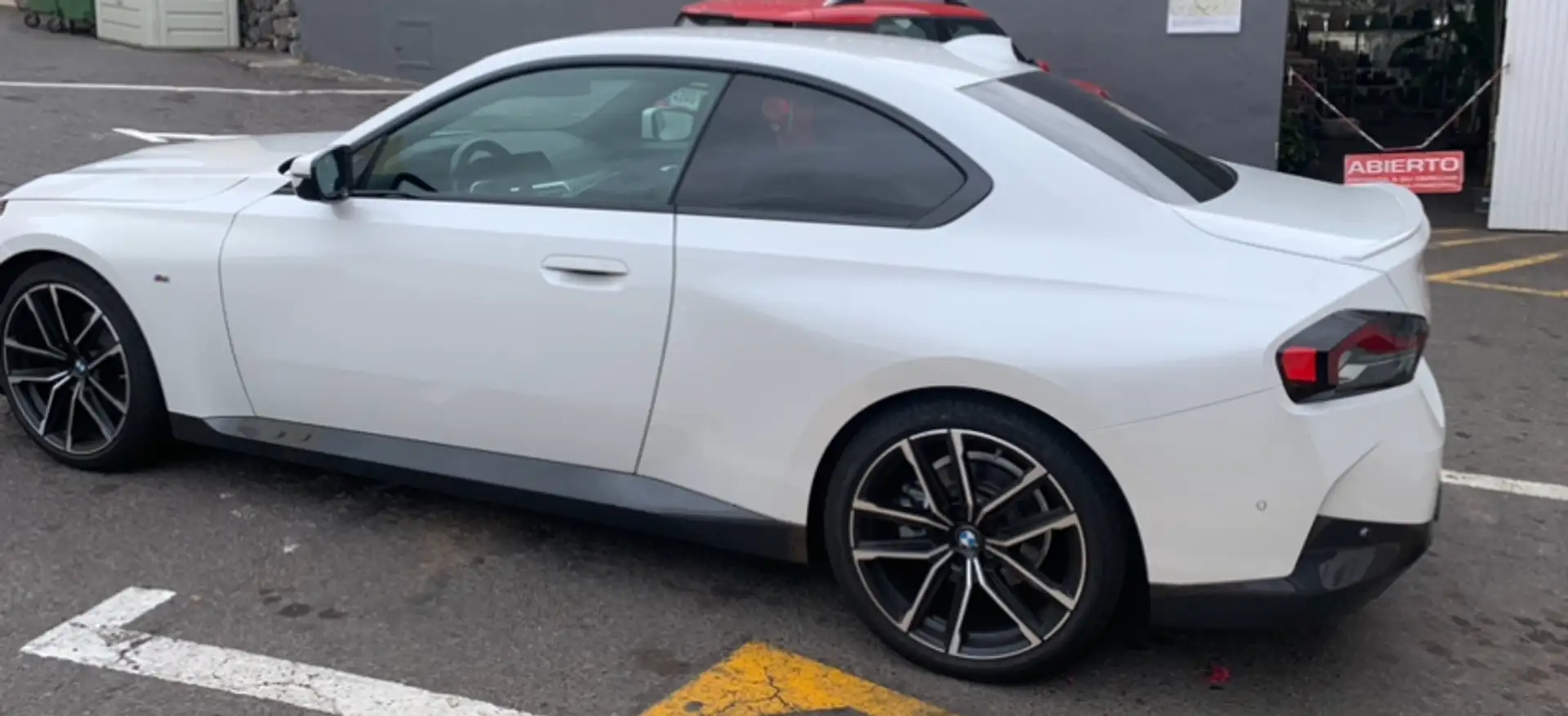 BMW X2 M 220iA Coupé Sport Pro Blanc - 1