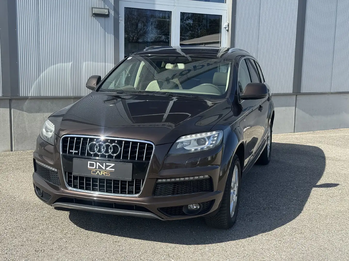 Audi Q7 3.0 V6 FACELIFT/S-Line/AHK/PANO/STNHEIZUNG Braun - 1