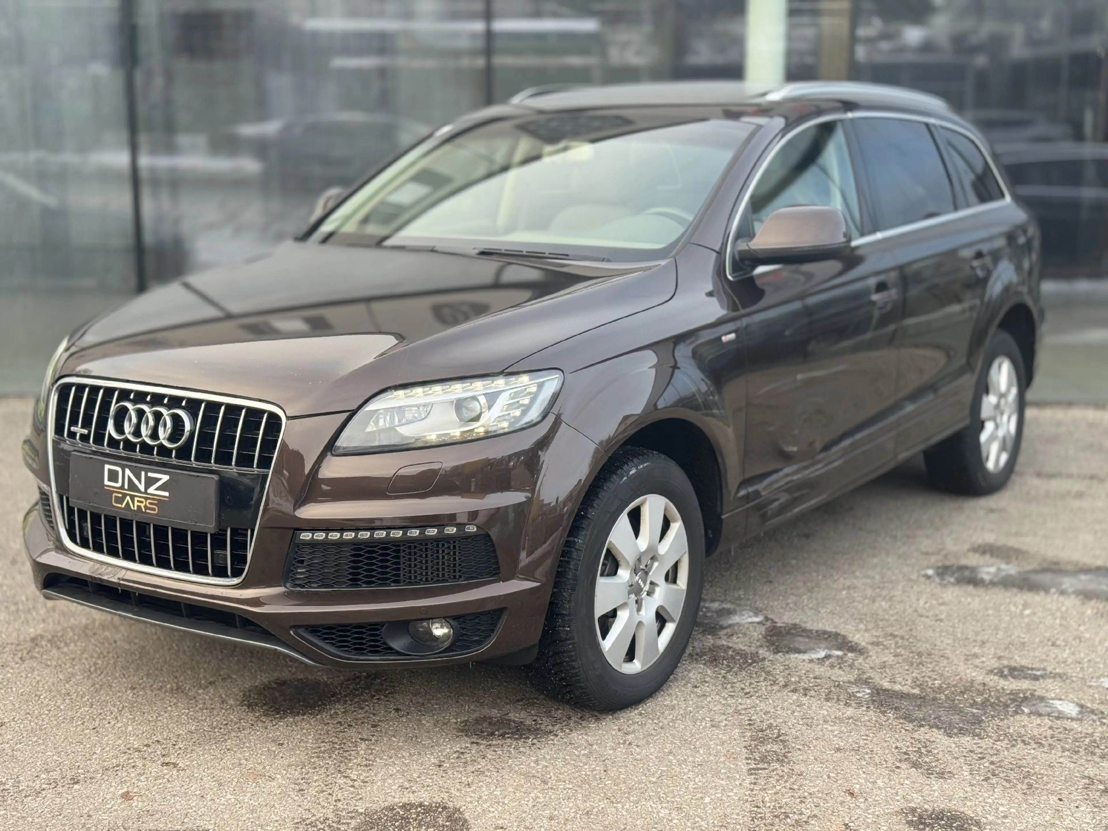 Audi Q7 3.0 V6 FACELIFT/AHK/PANO/STNHEIZUNG