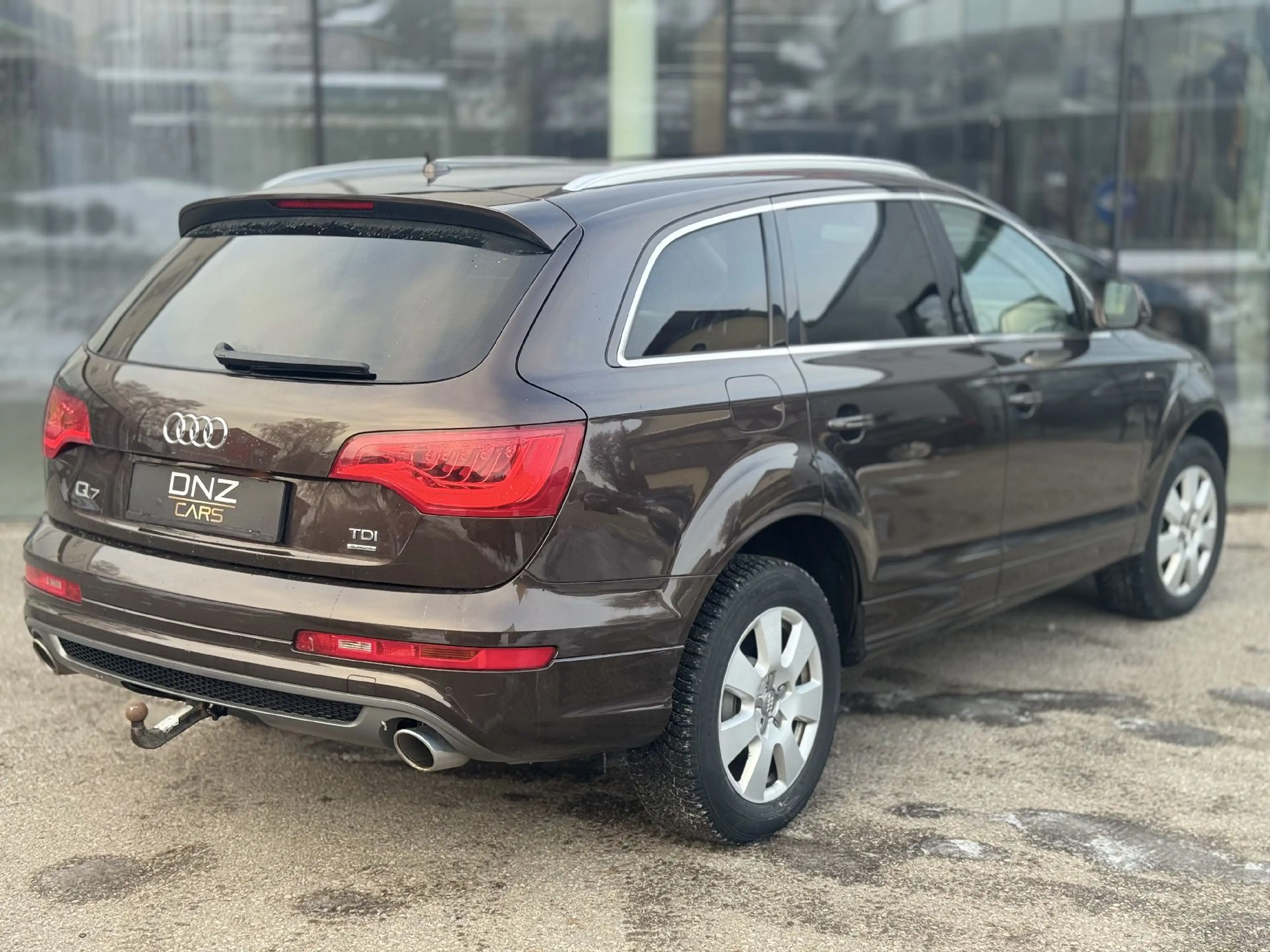 Audi Q7 3.0 V6 FACELIFT/AHK/PANO/STNHEIZUNG — photo 4