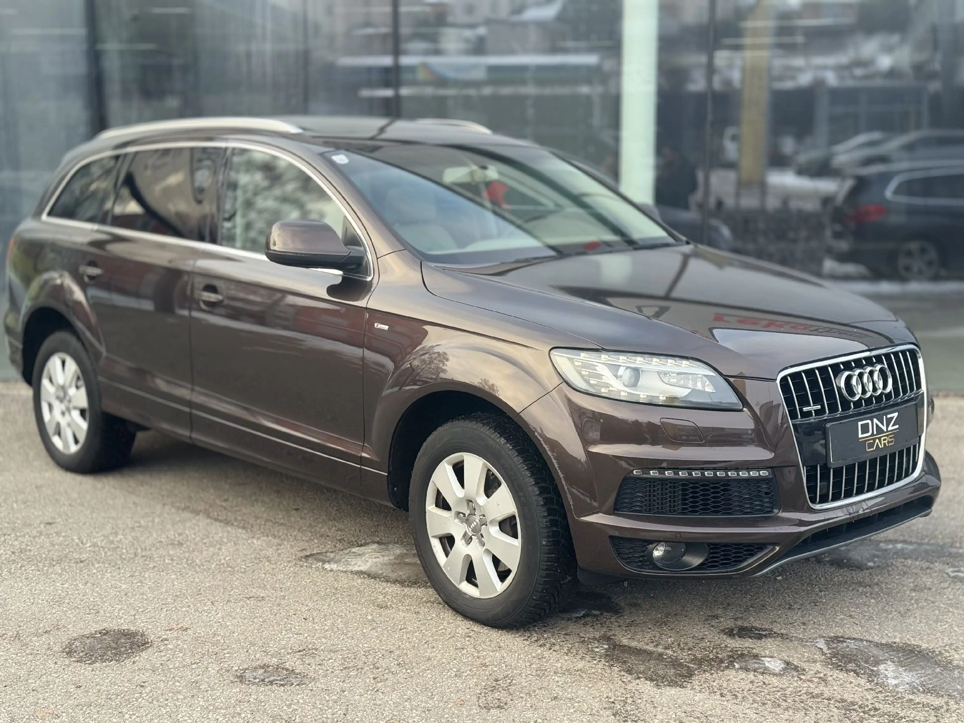 Audi Q7 3.0 V6 FACELIFT/AHK/PANO/STNHEIZUNG — photo 2