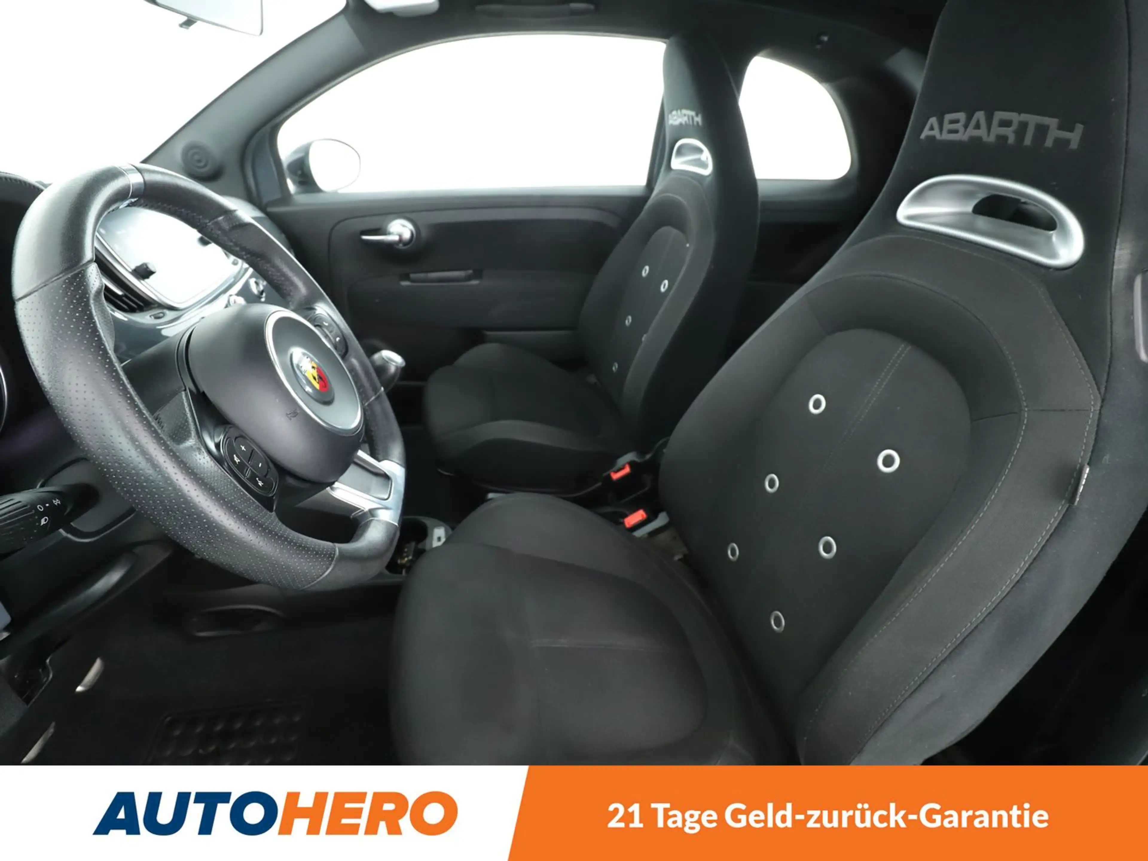 Abarth 595 1.4 Turbo — photo 10