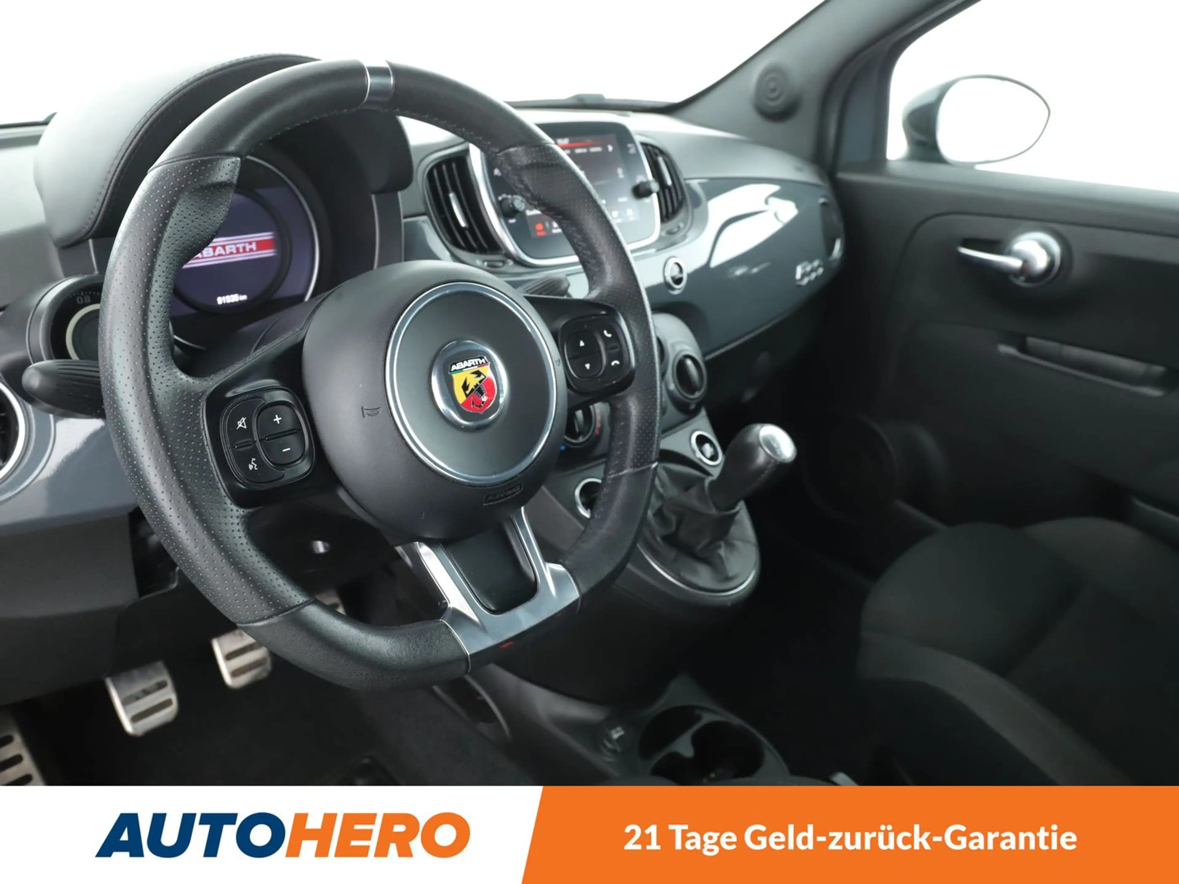 Abarth 595 1.4 Turbo — photo 11