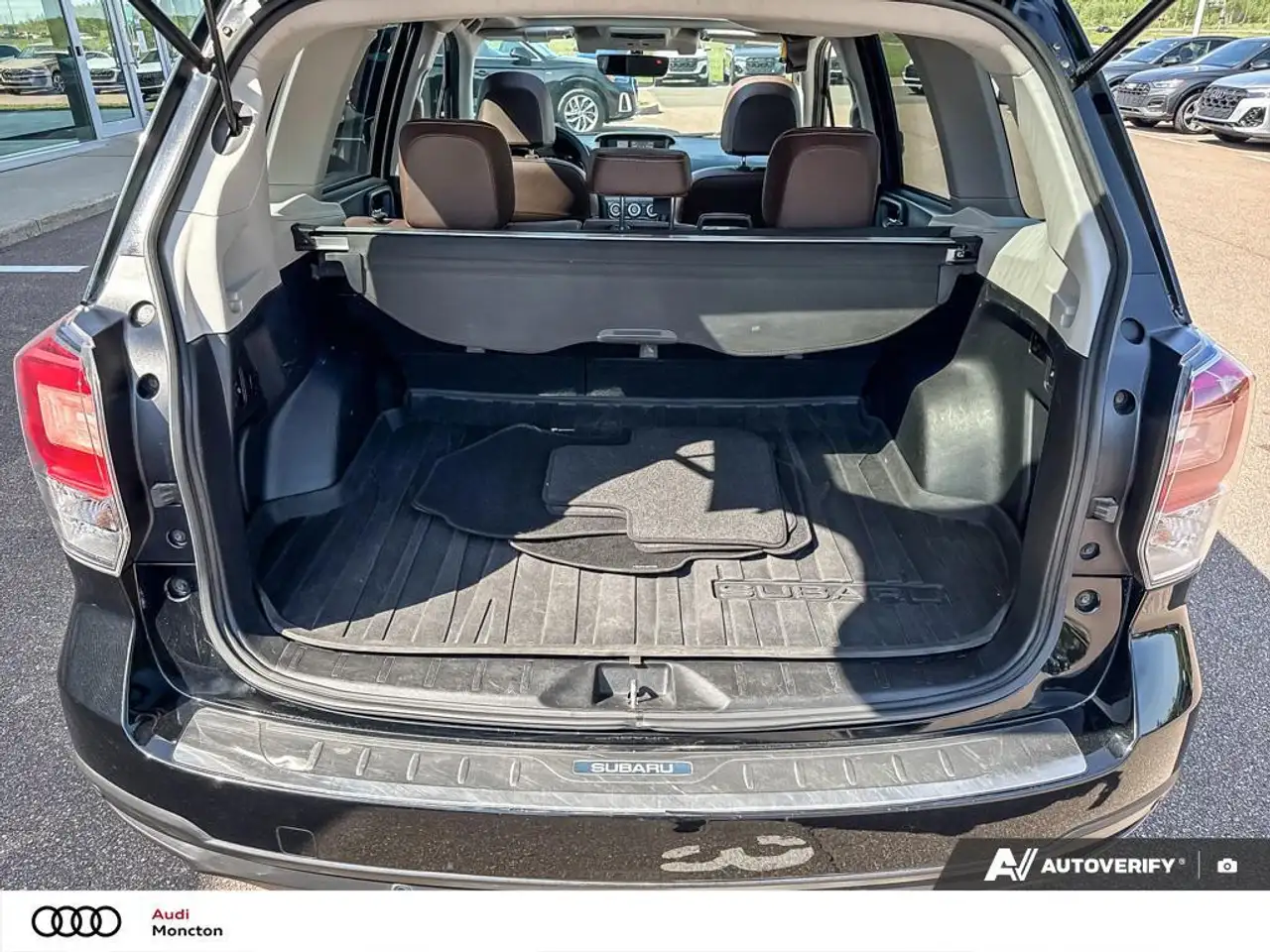 Subaru Forester fotografie Subaru Forester