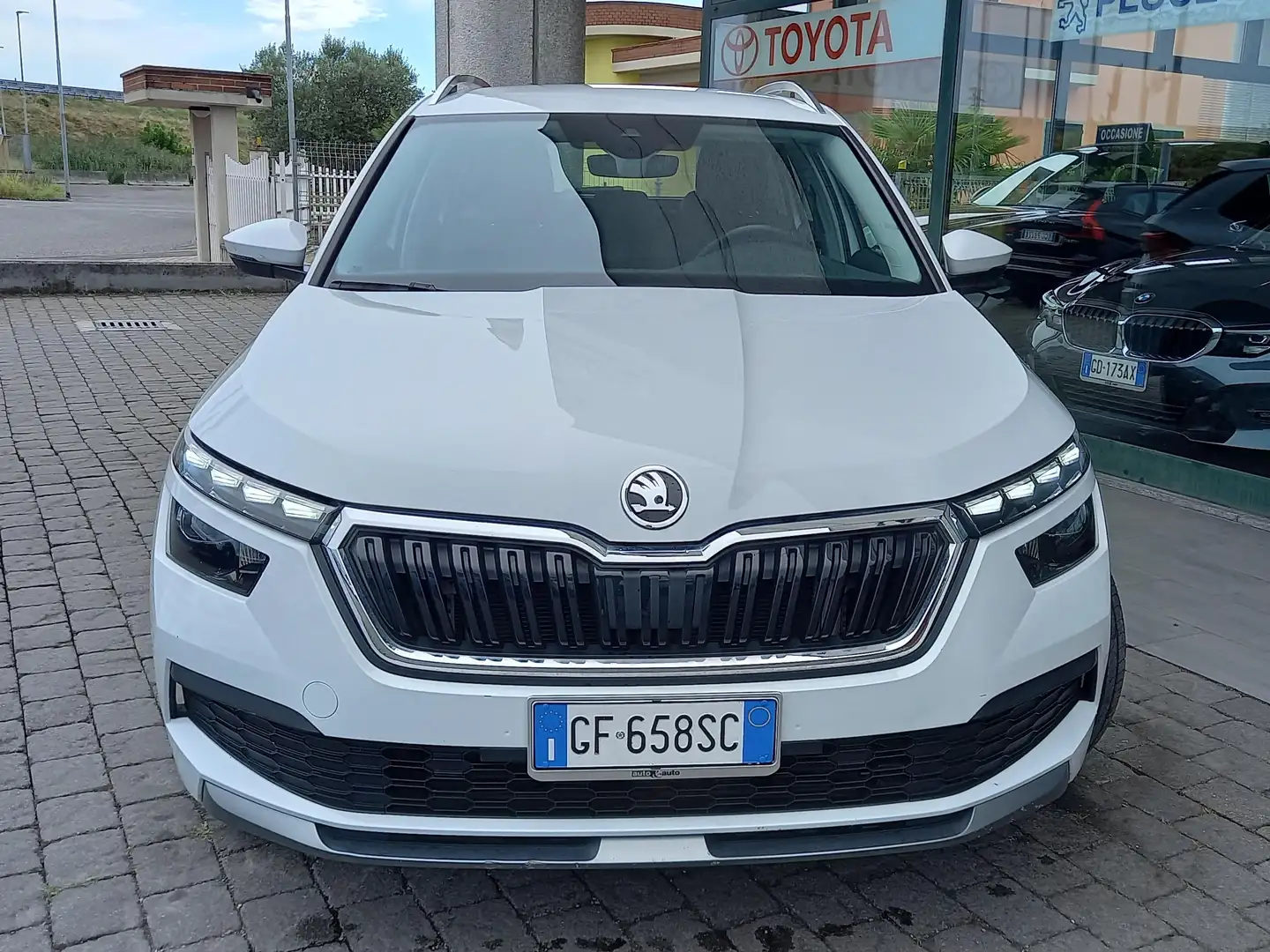 Skoda Kamiq Kamiq 2019 1.0 tsi Style 110cv Bianco - 2