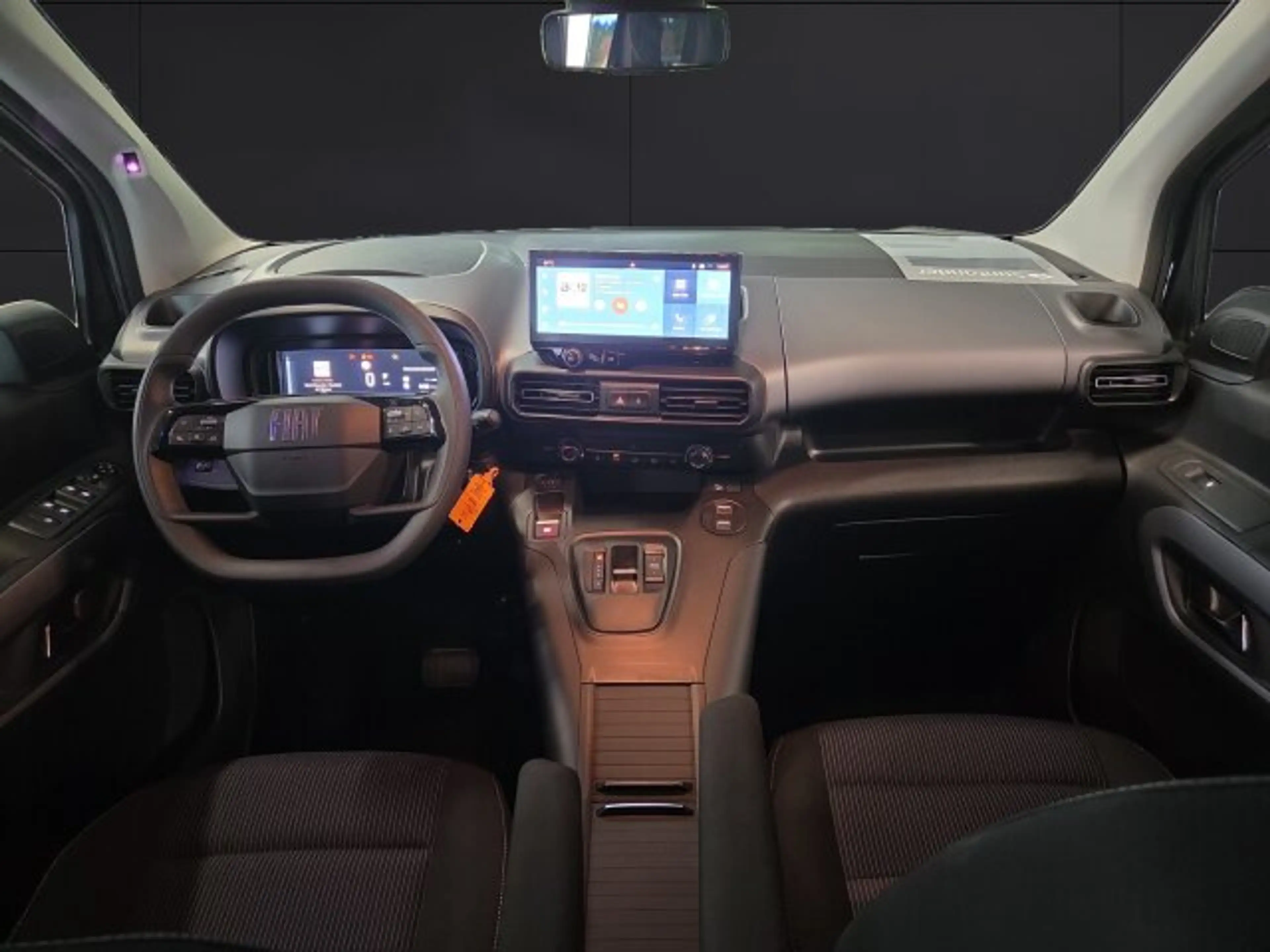 Fiat Qubo Qubo L 7-Sitzer ICON 1.5 Diesel 130PS AT BAR TZ — photo 14