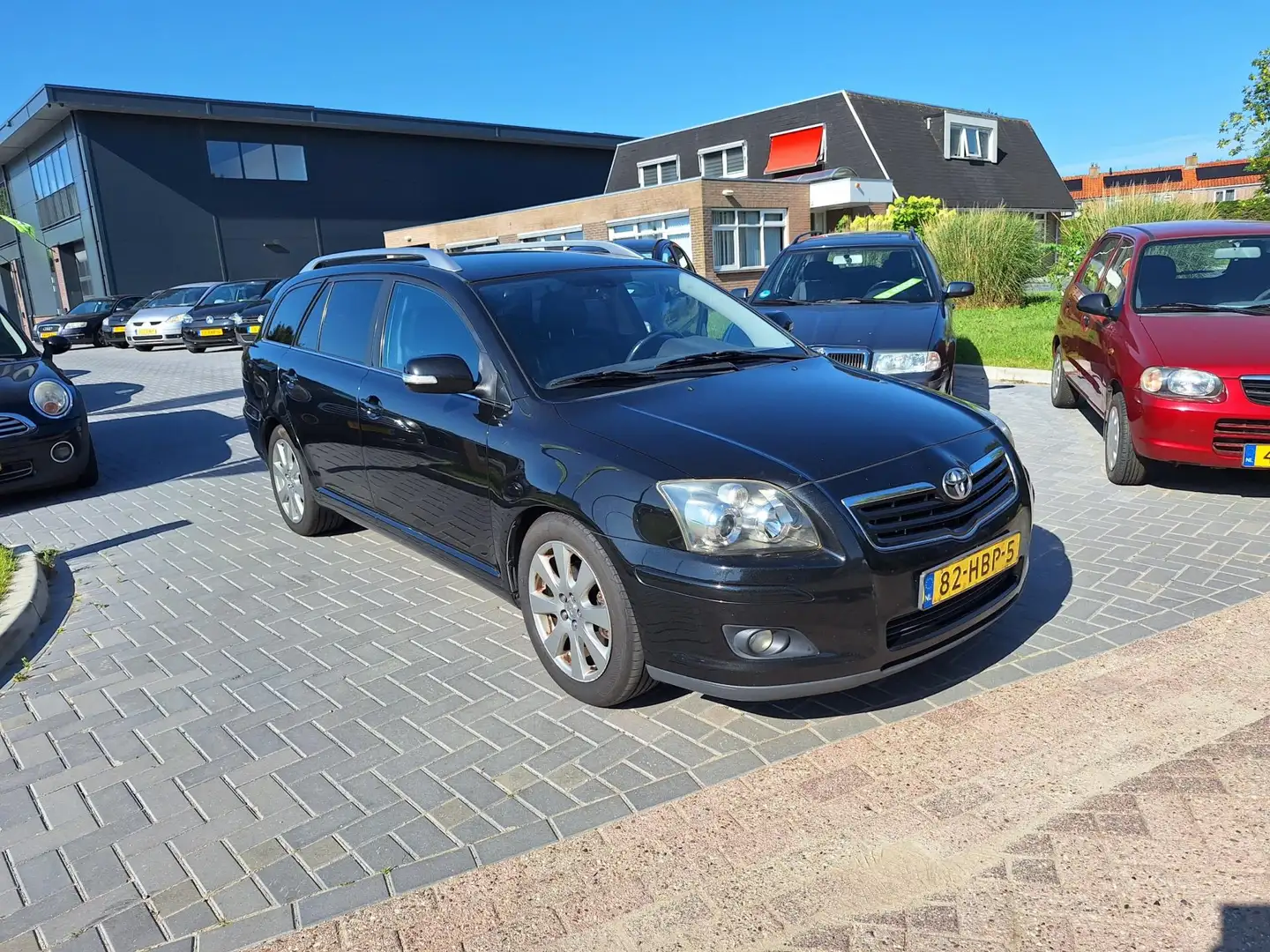 Toyota Avensis Wagon 2.0 D-4D Luna Business / APK december 2025 Negro - 2