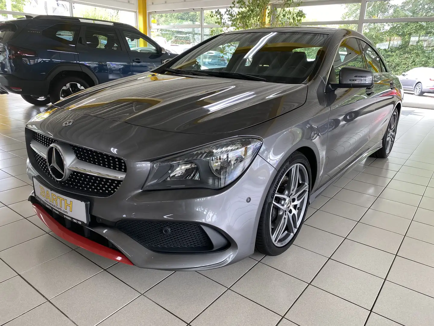 Mercedes-Benz CLA 220 CLA 220 CDI / d (117.303) Grijs - 2