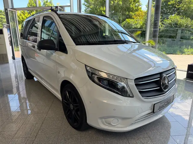 Mercedes-Benz Vito view 3