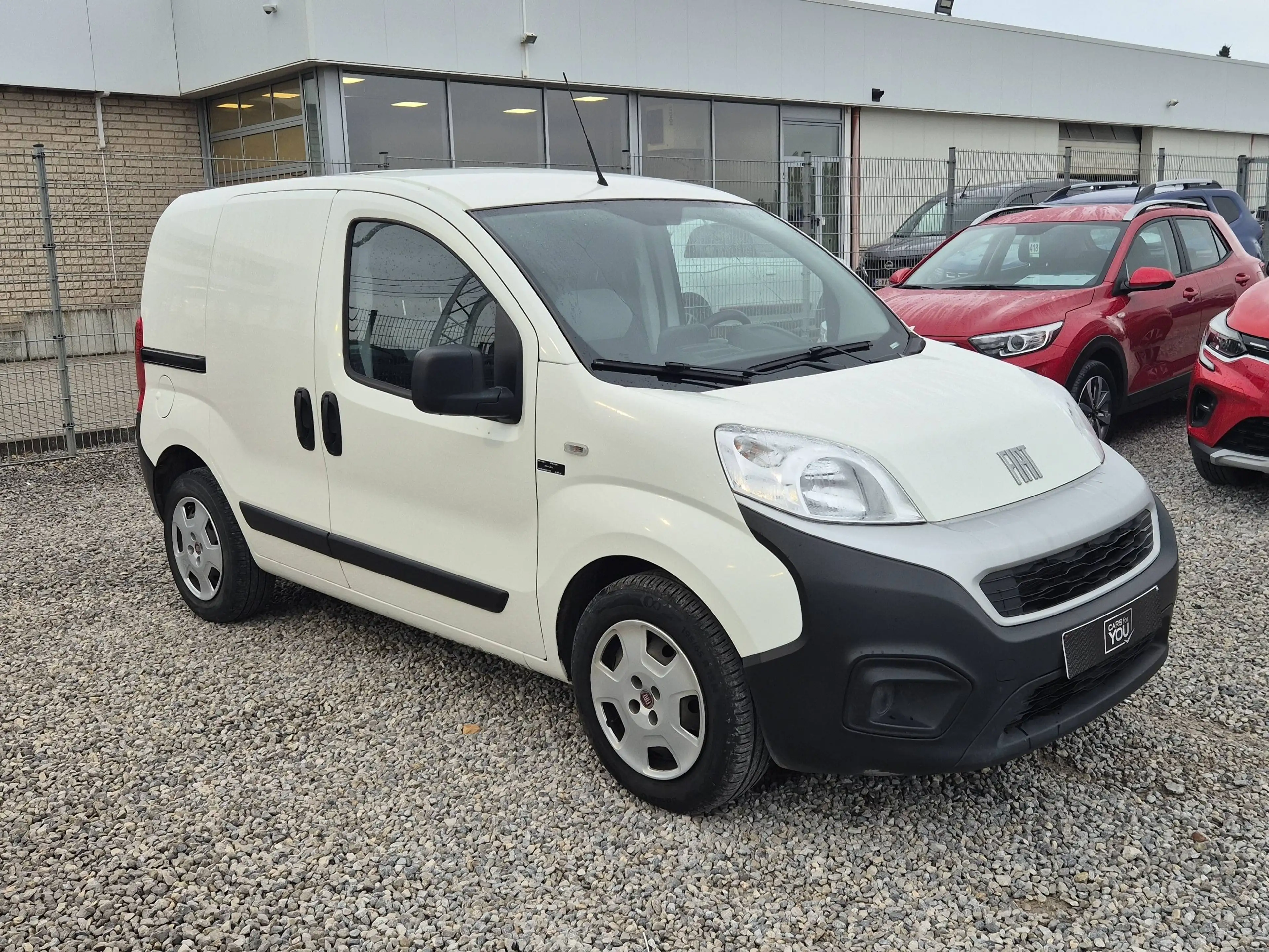 Fiat Fiorino FIORINO CARGO DIESEL - Fiorino 1.3 Multijet SX Ecojet (EU6d) — photo 2